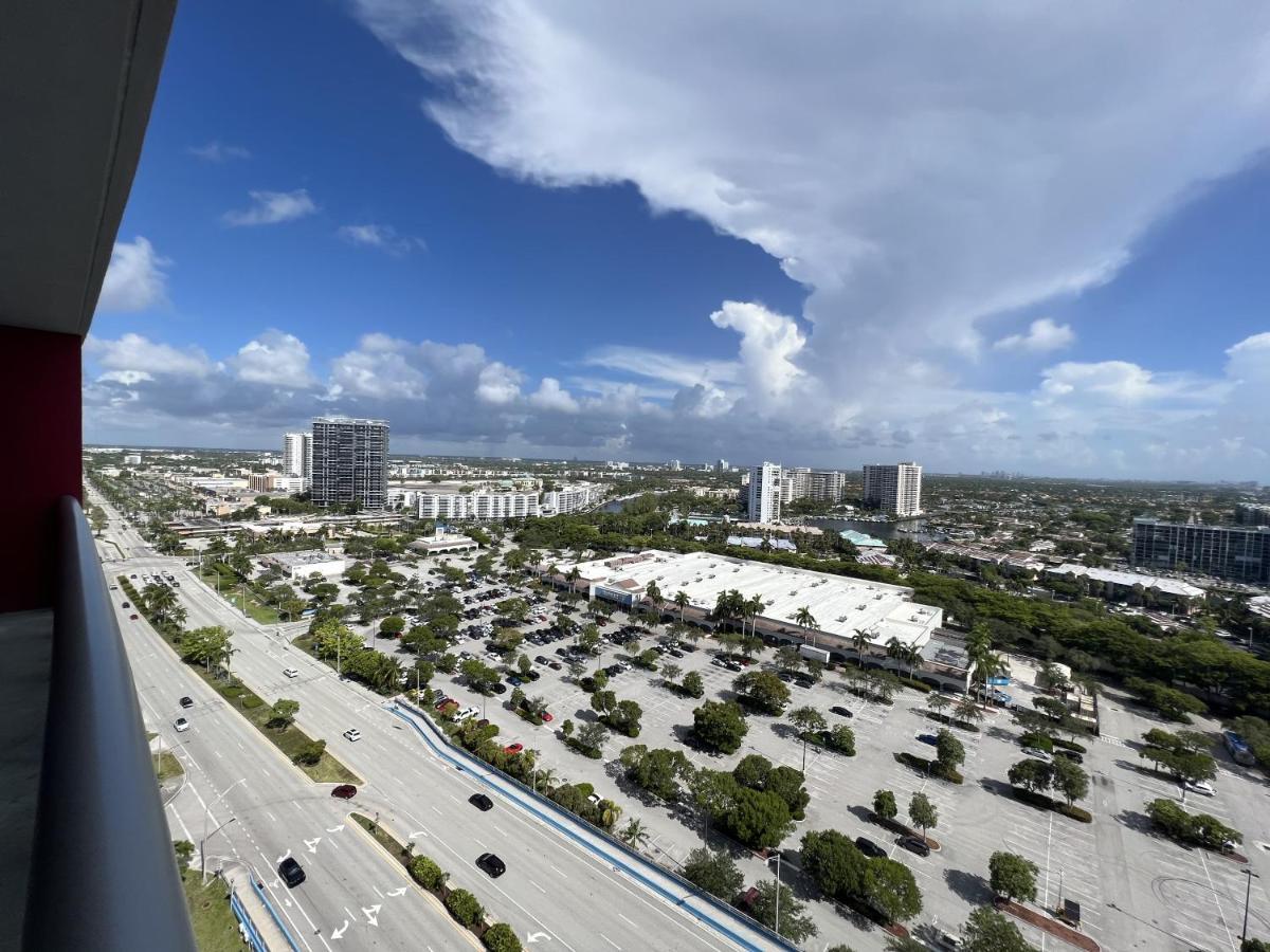 23Rd Floor Luxury & Spacious Beachwalk Resort Apartment With Amazing View Hallandale Beach Kültér fotó