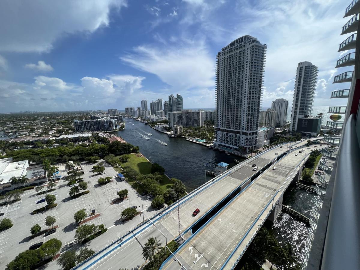 23Rd Floor Luxury & Spacious Beachwalk Resort Apartment With Amazing View Hallandale Beach Kültér fotó