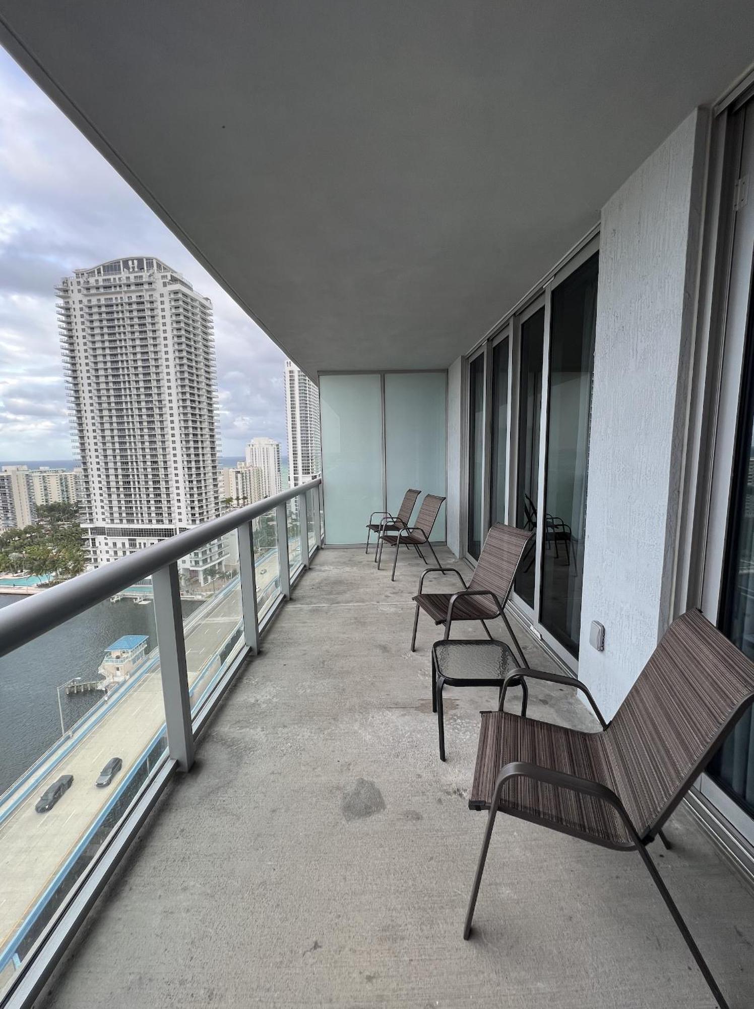 23Rd Floor Luxury & Spacious Beachwalk Resort Apartment With Amazing View Hallandale Beach Kültér fotó