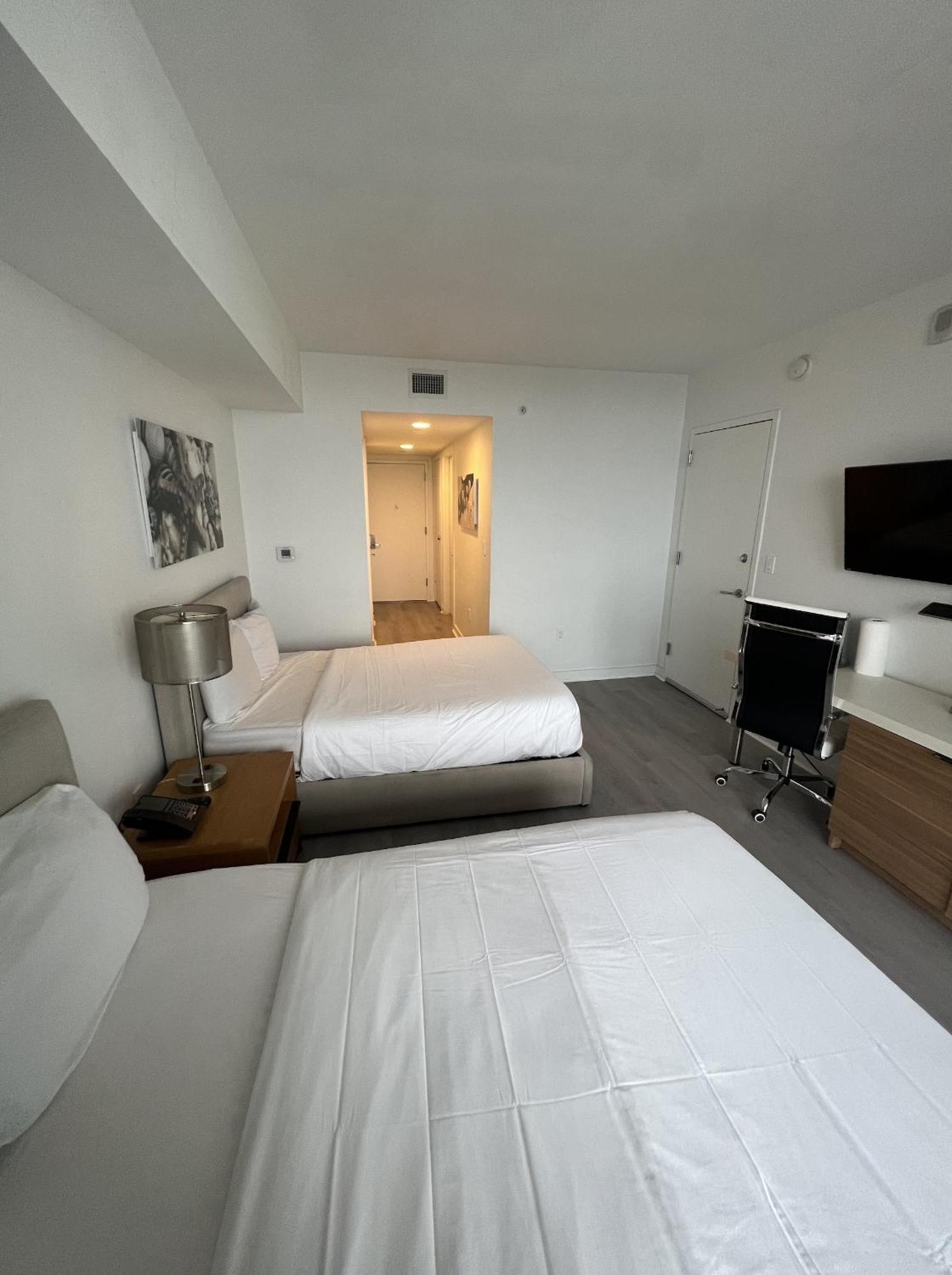 23Rd Floor Luxury & Spacious Beachwalk Resort Apartment With Amazing View Hallandale Beach Kültér fotó