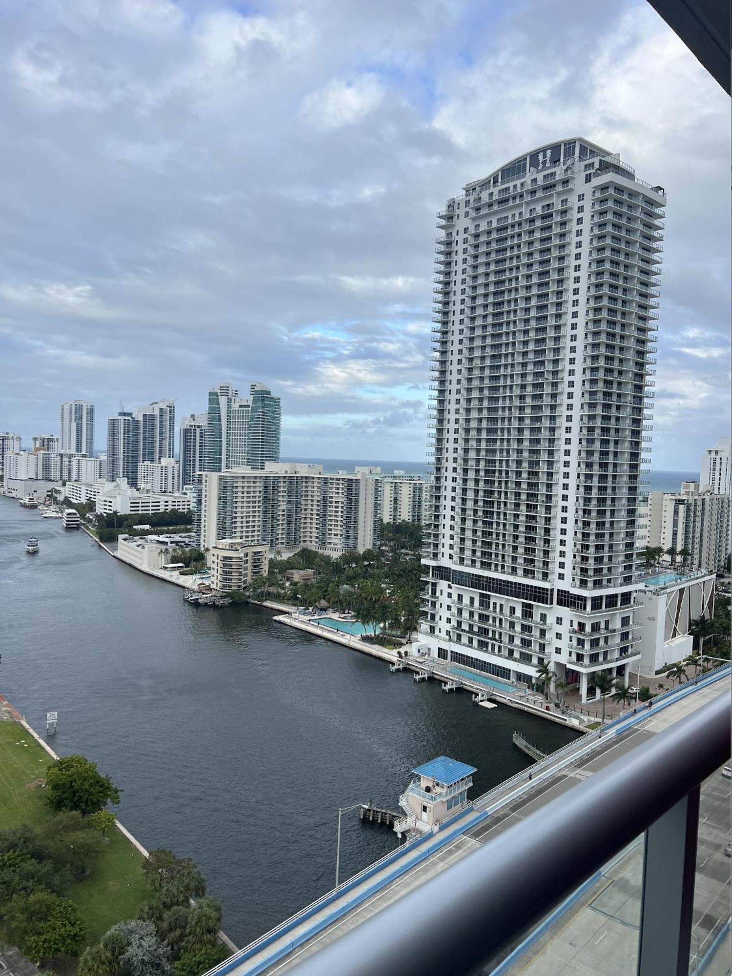 23Rd Floor Luxury & Spacious Beachwalk Resort Apartment With Amazing View Hallandale Beach Kültér fotó