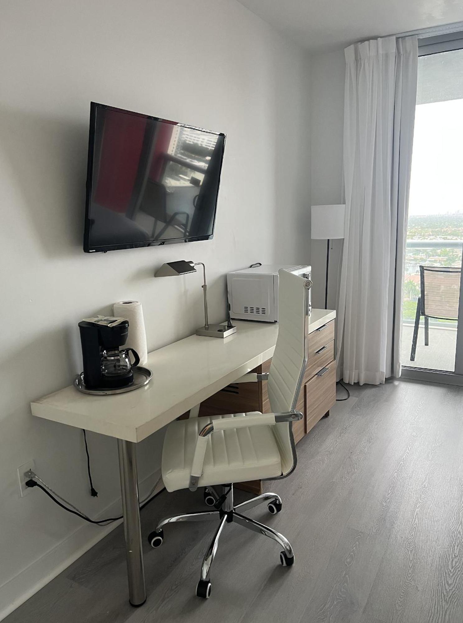 23Rd Floor Luxury & Spacious Beachwalk Resort Apartment With Amazing View Hallandale Beach Kültér fotó
